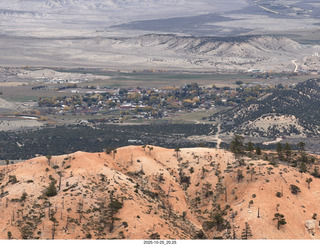 285 a2n. TF - Bryce Canyon National Park and Tropic, Utah