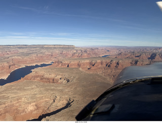 31 a2q. aerial - Arizona - Page to Nokai Dome