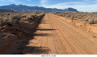 122 a2q. Utah - Road Junction airstrip