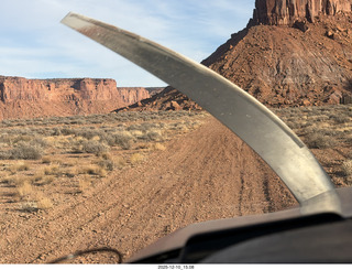 139 a2q. Utah - aerial - Happy Canyon landing with prop