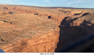 165 a2q. aerial - Utah - backcountry flying