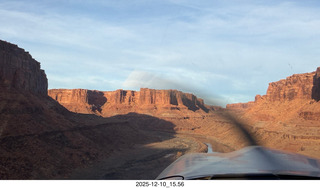 183 a2q. aerial - Utah - backcountry flying - Mineral Canyon