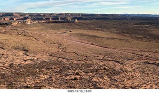188 a2q. aerial - Utah - backcountry flying
