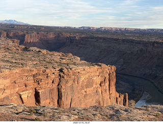 215 a2q. aerial - Utah - backcountry flying - Mineral Canyon