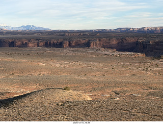 226 a2q. aerial - Utah - backcountry flying