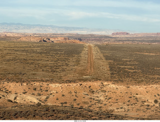 228 a2q. aerial - Utah - backcountry flying -  airstrip