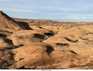 232 a2q. aerial - Utah - backcountry flying