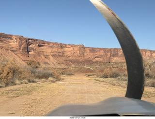 287 a2q. aerial - Utah - Mineral Canyon airstrip landing