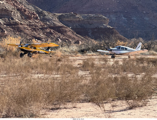 46 a2q. Utah - Mineral Canyon airstrip - NII8WY and N8377W