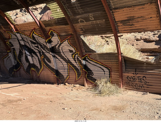 204 a2q. Utah -  Mineral Canyon hike - building graffiti
