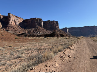 257 a2q. Utah -  Mineral Canyon