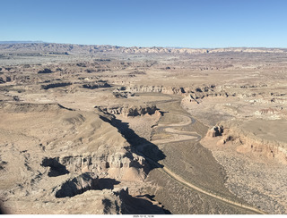 336 a2q. aerial - Utah - canyonlands