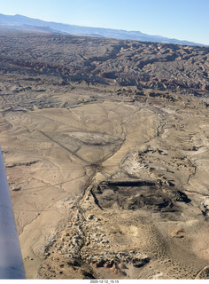 545 a2q. aerial - Utah - canyonlands