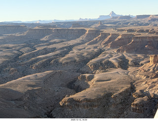 581 a2q. aerial - Utah - canyonlands