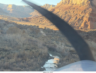 603 a2q. aerial - Utah - canyonlands