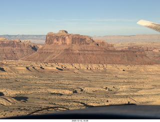 610 a2q. aerial - Utah - canyonlands