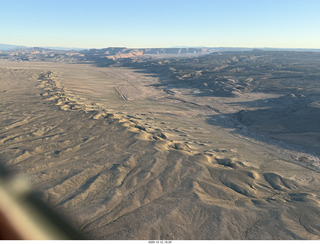 627 a2q. aerial - Utah - canyonlands