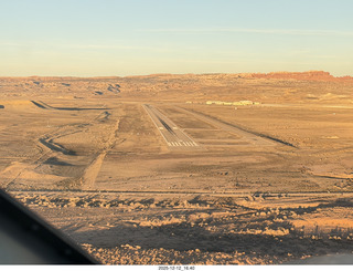 636 a2q. aerial - Utah - canyonlands