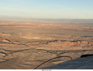 647 a2q. aerial - Utah - canyonlands