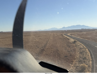 695 a2q. aerial - Utah - canyonlands