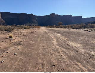 711 a2q. back at Mineral Canyon