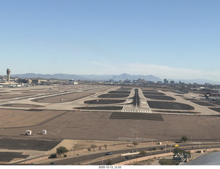 745 a2q. aerial - Phoenix Sky Harbor Airport (PHX) landing