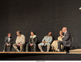 29 a2r. New York City - Manhattan - Lincoln Center - Metropolitan Opera - I Puritani - after the show discussion