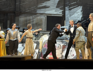 32 a2r. New York City - Manhattan - Lincoln Center - Metropolitan Opera - I Puritani