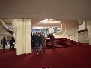 49 a2r. New York City - Manhattan - Lincoln Center - Metropolitan Opera