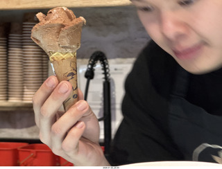 New York City - Manhattan - rose-petal ice-cream cone