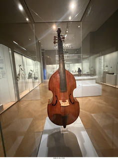 New York City - Manhattan - Metropolitan Museum of Art - musical instruments