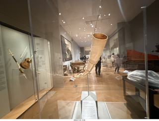 New York City - Manhattan - Metropolitan Museum of Art - musical instruments