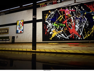 New York City - Arte Museum - cool 'grown-up' display