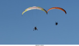 50 a2s. Arizona Flying Circus - PPGs