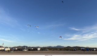 159 a2s. Arizona Flying Circus - PPGs
