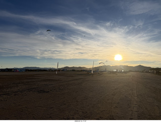 162 a2s. Arizona Flying Circus - PPGs - sunset
