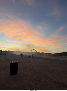 215 a2s. Arizona Flying Circus - PPGs - sunset