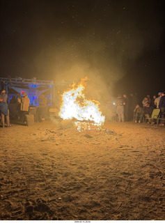 252 a2s. Arizona Flying Circus - night - fire