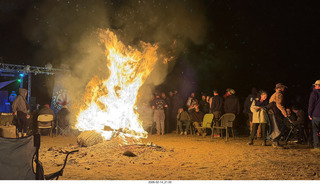 253 a2s. Arizona Flying Circus - night - fire