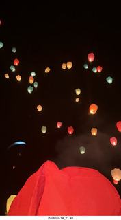 289 a2s. Arizona Flying Circus - floating fire lights
