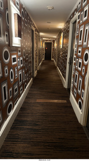 27 a2v. New York City - Empire Hotel hallway