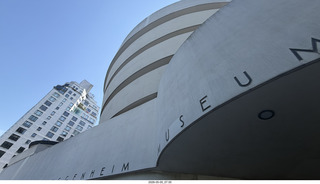22 a2v. New York City - Guggenheim Museum