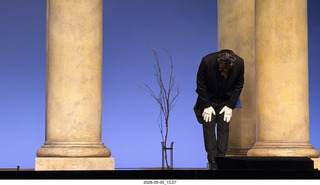 106 a2v. New York City - Lincoln Center - Metropolitan Opera - Eugene Onegin