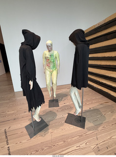 89 a2v. New York City - Whitney Museum
