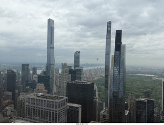 165 a2v. New York City - Top of the Rock