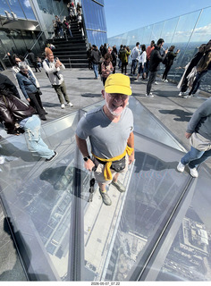 20 a2v. New York City - Edge straight down + Adam
