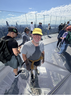 25 a2v. New York City - Edge straight down + Adam