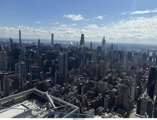 41 a2v. New York City - Edge