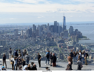 70 a2v. New York City - Edge - downtown