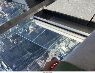78 a2v. New York City - Edge - looking down